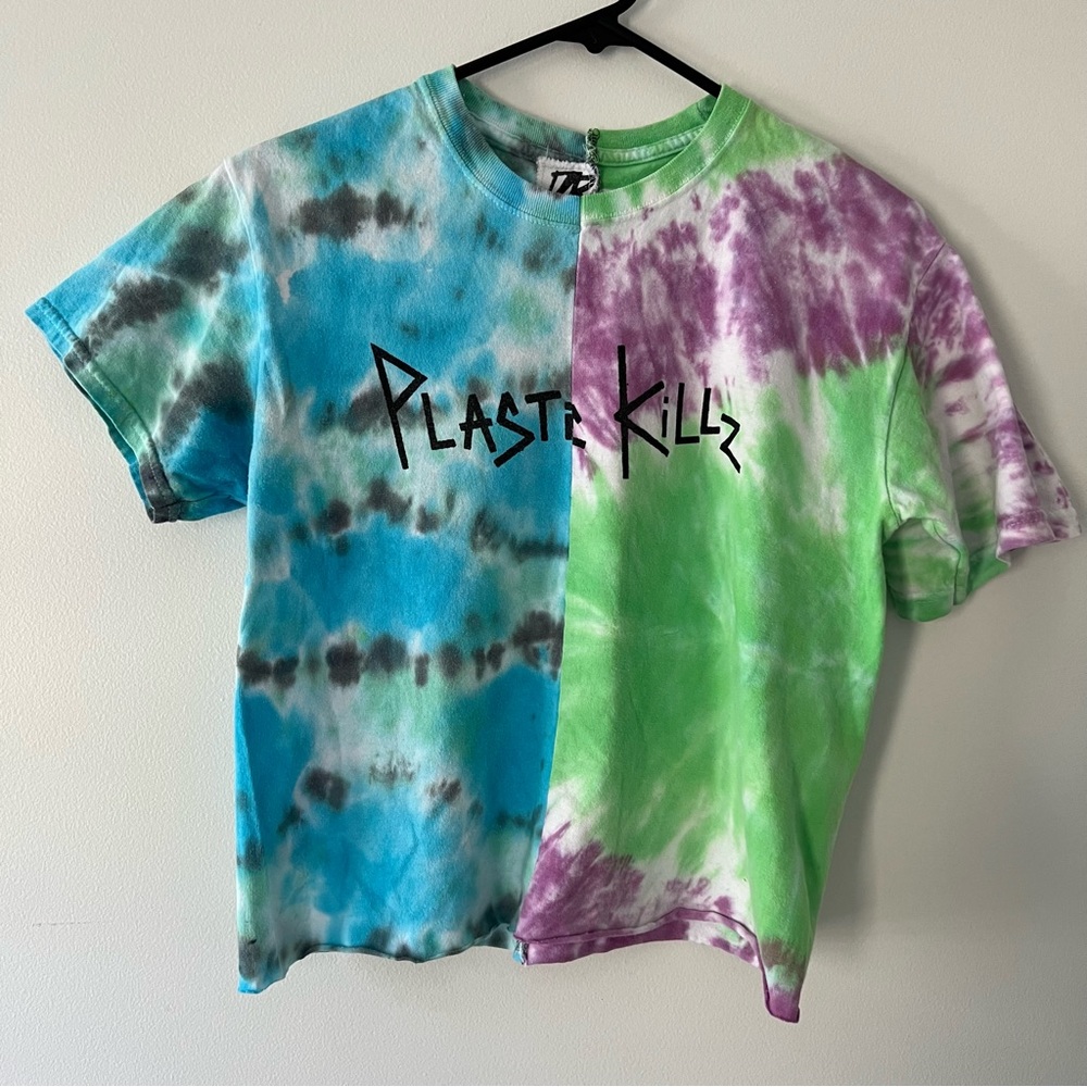 Cropped Drift Collective T Shirt